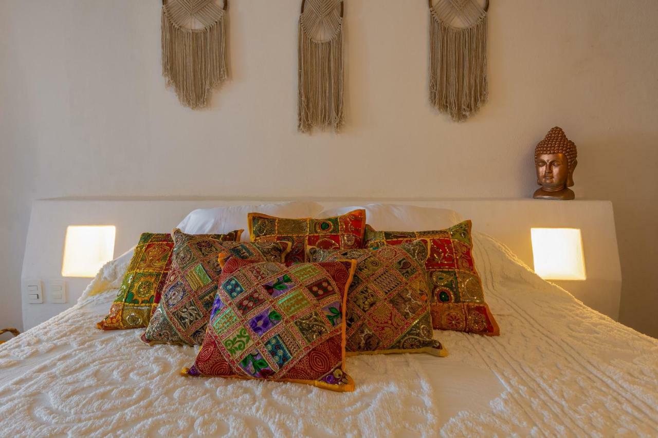 Lotus Beach Hotel - Adults Only Isla Mujeres Exterior photo